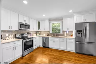 18 North Ave, Bridgewater, NJ 08807 - Photo 21