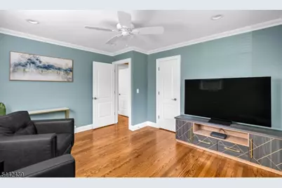 18 North Ave, Bridgewater, NJ 08807 - Photo 9