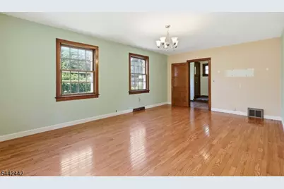 435 Union Ave, Bridgewater, NJ 08807 - Photo 7