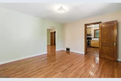 435 Union Ave, Bridgewater, NJ 08807 - Photo 9
