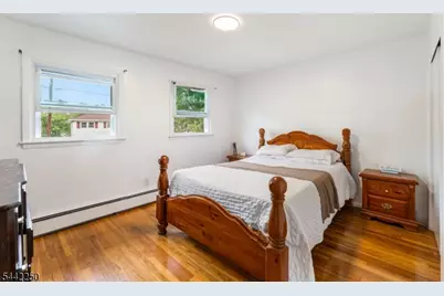 2798 Allen Ave, Union Township, NJ 07083 - Photo 13