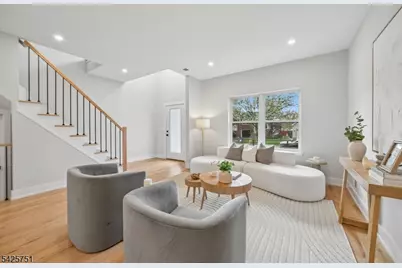 136 Irwin St, Springfield, NJ 07081 - Photo 5