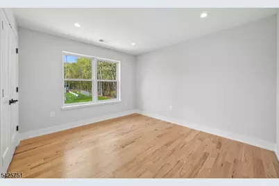 136 Irwin St, Springfield, NJ 07081 - Photo 29