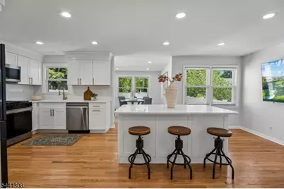59 Sunnyside Rd, West Orange Township, NJ 07052 - Photo 9