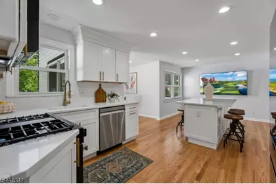 59 Sunnyside Rd, West Orange Township, NJ 07052 - Photo 11