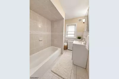 310 Concord Ave #2, Union Township, NJ 07083 - Photo 9