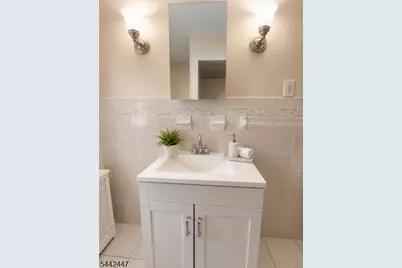 310 Concord Ave #2, Union Township, NJ 07083 - Photo 7