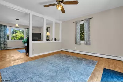 13 Allen St, Flemington, NJ 08822 - Photo 5