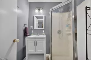 321 Willow Ave, Garwood, NJ 07027 - Photo 17