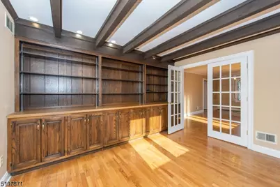 32 Schoolhouse Ln, Mendham Township, NJ 07960 - Photo 17