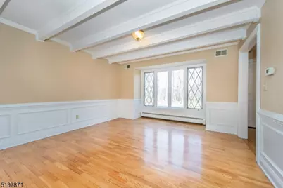 32 Schoolhouse Ln, Mendham Township, NJ 07960 - Photo 15