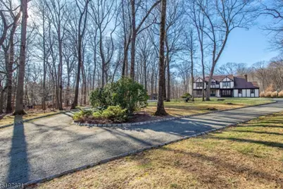 32 Schoolhouse Ln, Mendham Township, NJ 07960 - Photo 1