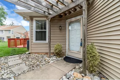 93 Driftwood Dr., Franklin Township, NJ 08873 - Photo 3