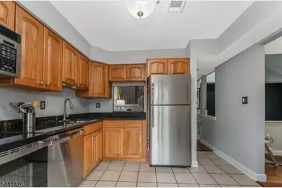 93 Driftwood Dr., Franklin Township, NJ 08873 - Photo 7