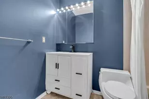 93 Driftwood Dr, Franklin Township, NJ 08873 - Photo 23