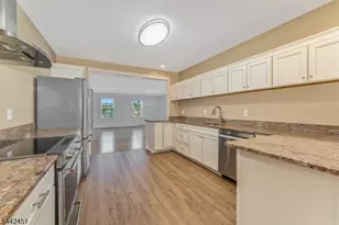 16 Main St, Flemington, NJ 08822 - Photo 1