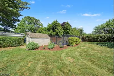 28 Lyonsville Rd, Rockaway Township, NJ 07005 - Photo 41