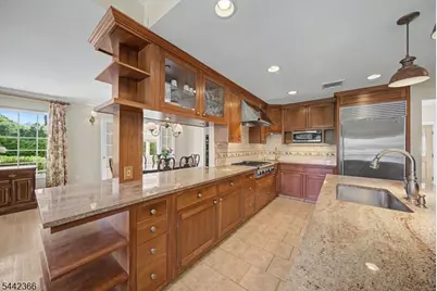 28 Lyonsville Rd, Rockaway Township, NJ 07005 - Photo 9