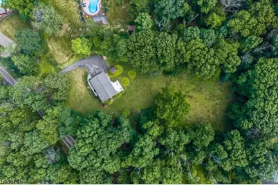 9 Wehrli Rd, Washington Township, NJ 07853 - Photo 35