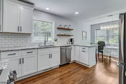 9 Wehrli Rd, Washington Township, NJ 07853 - Photo 7