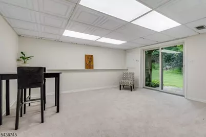 9 Wehrli Rd, Washington Township, NJ 07853 - Photo 17