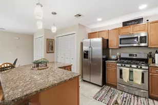 9 Sam Bonnell Dr, Union Township, NJ 08809 - Photo 15