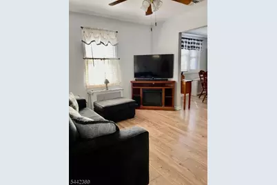 1859 W 5th St, Piscataway Township, NJ 08854 - Photo 11