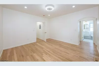 231 Waverly Pl, South Orange, NJ 07079 - Photo 17