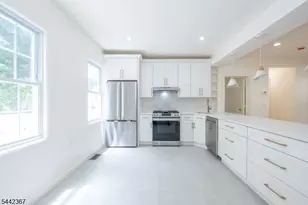 231 Waverly Pl, South Orange, NJ 07079 - Photo 3