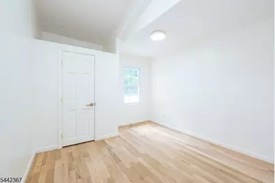 231 Waverly Pl, South Orange, NJ 07079 - Photo 25