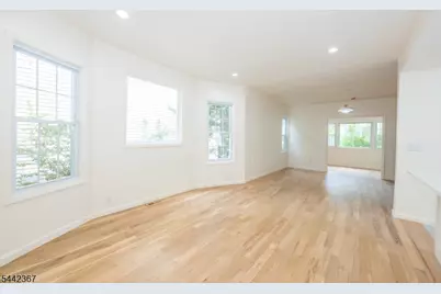231 Waverly Pl, South Orange, NJ 07079 - Photo 23