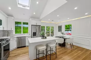 34 Clark St, Summit, NJ 07901 - Photo 9