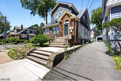 29 Orchard Rd, Maplewood, NJ 07040 - Photo 3