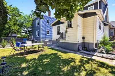 29 Orchard Rd, Maplewood, NJ 07040 - Photo 9