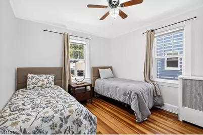 29 Orchard Rd, Maplewood, NJ 07040 - Photo 7
