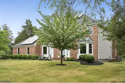 16 Wythe Ct, Montgomery Township, NJ 08502 - Photo 5
