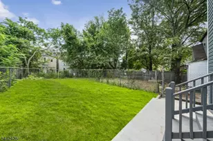 208 N 1st St, Paterson, NJ 07522 - Photo 31