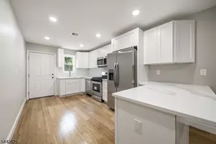 208 N 1st St, Paterson, NJ 07522 - Photo 9