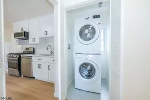 231 Waverly Pl, South Orange, NJ 07079 - Photo 21
