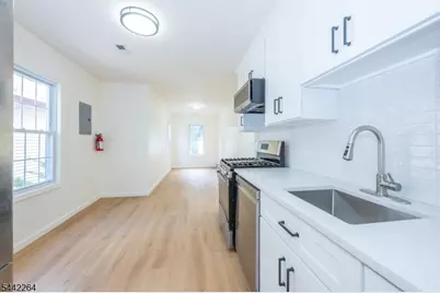 231 Waverly Pl #2, South Orange, NJ 07079 - Photo 9