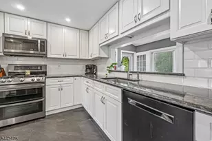 436 Myrtle Ave, Garwood, NJ 07027 - Photo 11