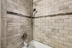436 Myrtle Ave, Garwood, NJ 07027 - Photo 31