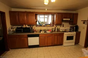 119 Pacific St, Newark, NJ 07105 - Photo 5