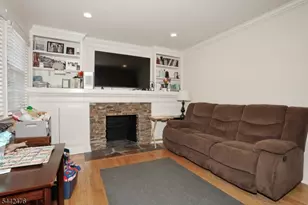 45 Webster St, Ridgefield, NJ 07660 - Photo 5