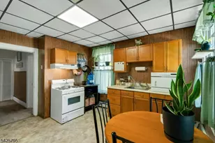 79 Dewitt Ave, Belleville, NJ 07109 - Photo 19