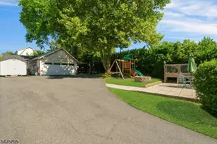79 Dewitt Ave, Belleville, NJ 07109 - Photo 33