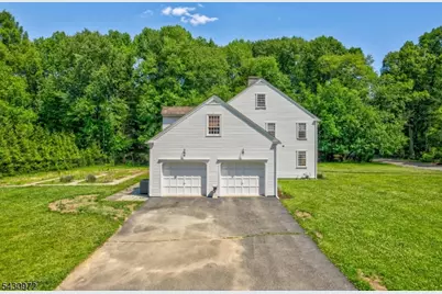 1 Canoe Ln, Roseland, NJ 07068 - Photo 11
