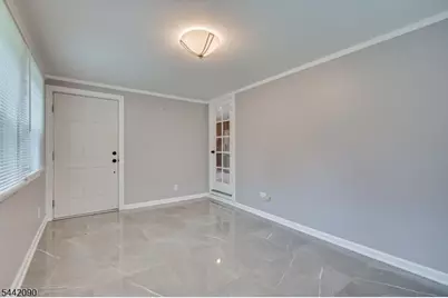 162 Mali Dr, North Plainfield, NJ 07062 - Photo 17