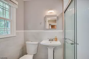 162 Mali Dr, North Plainfield, NJ 07062 - Photo 19
