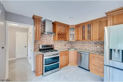 162 Mali Dr, North Plainfield, NJ 07062 - Photo 13
